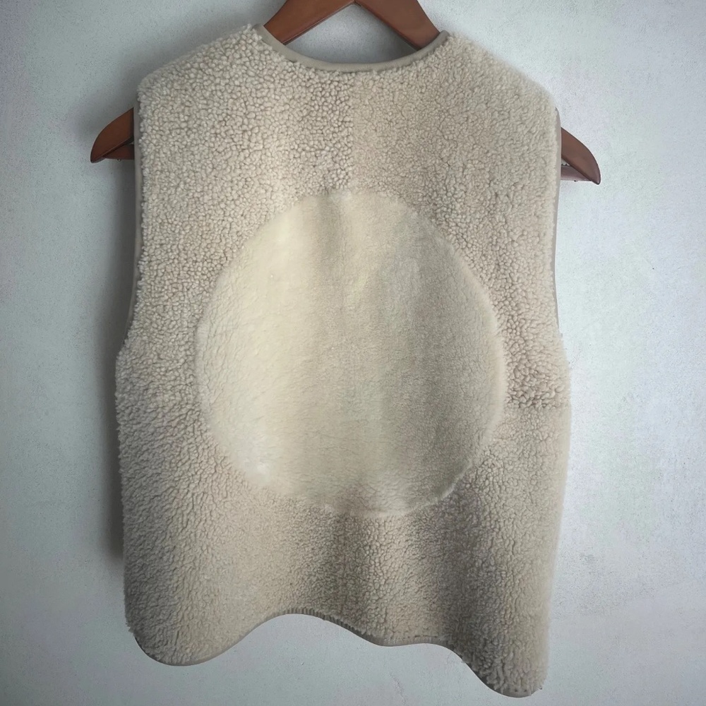 Moon vest